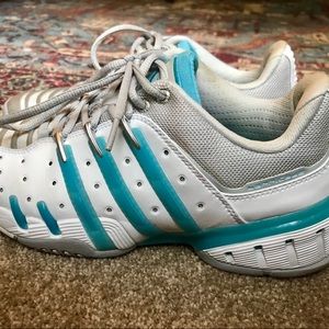 ADIDAS BARRICADE TENNIS SHOES